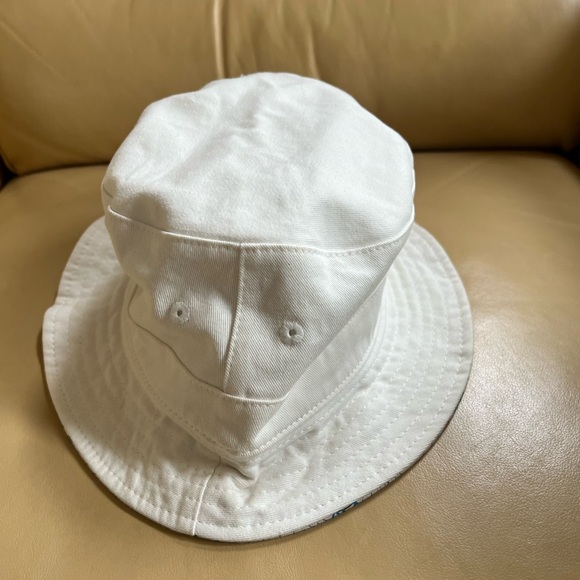 Fila White Bucket Hat - Picture 2 of 5